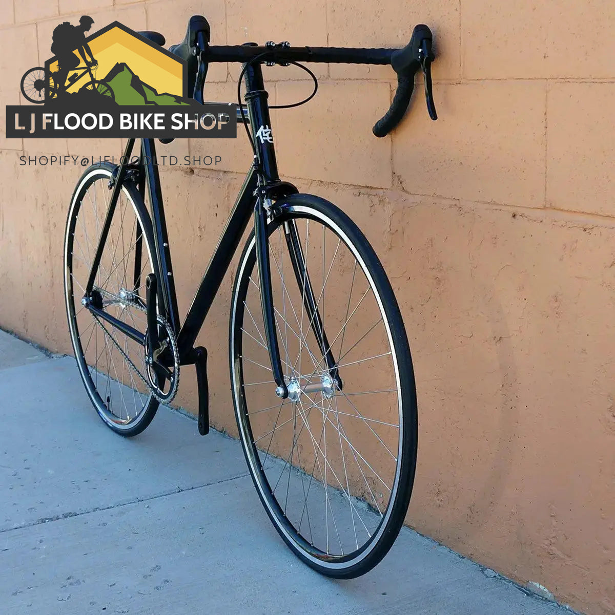 L J FLOOD Wabi Lightning