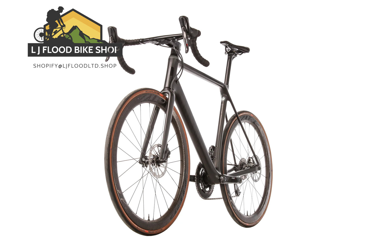 L J FLOOD Canyon Ultimate CF SLX Disc Road Bike